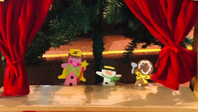 Behind The Scenes Of The Christmas Production – Teachers’ Version